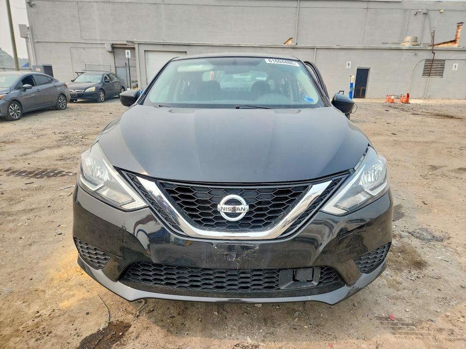 Продажа на аукционе авто 2018 Nissan Sentra, vin: 3N1AB7APXJY220582, номер лота: 61604486