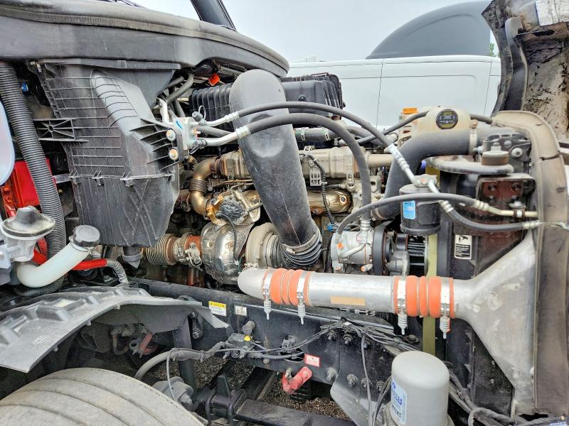 Продажа на аукционе авто 2026 Freightliner Cascadia 126, vin: 3AKJHHDR2TSWS0272, номер лота: 61211046