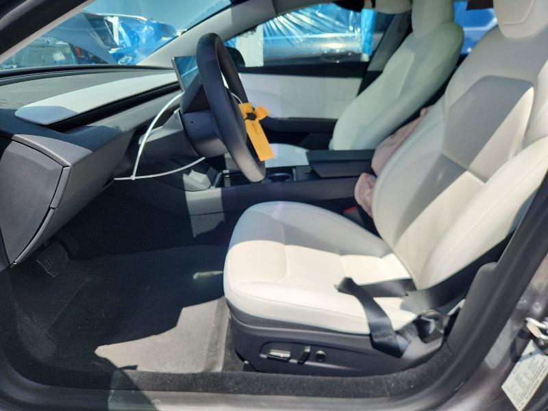 52238596 :رقم المزاد ، 5YJ3E1EAXSF059700 vin ، 2025 Tesla Model 3 مزاد بيع