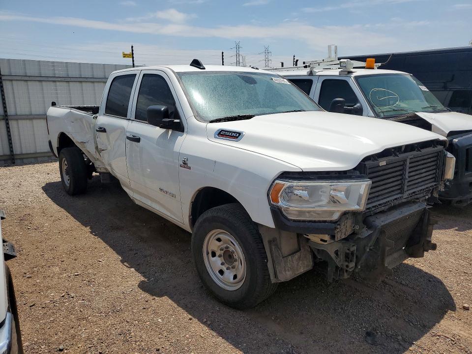 46827916 :رقم المزاد ، 3C6UR4HL1KG716439 vin ، 2019 Ram 2500 مزاد بيع