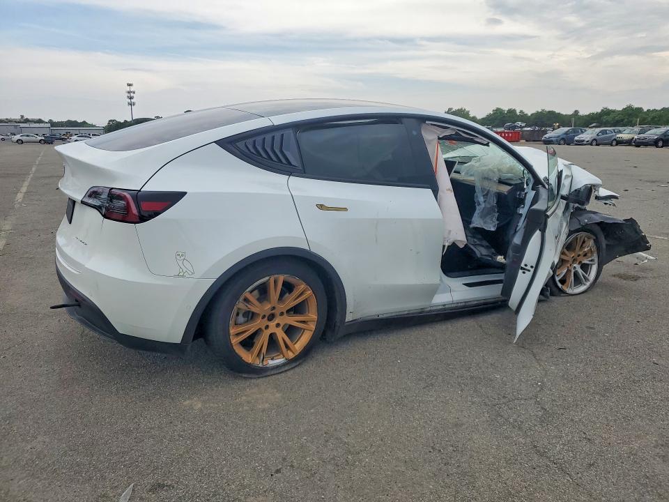 61373686 :رقم المزاد ، 5YJYGDEE7LF012436 vin ، 2020 Tesla Model Y مزاد بيع