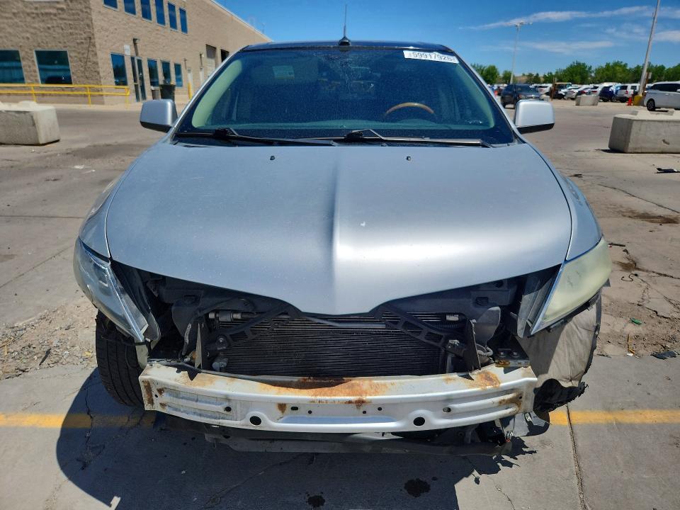 59917926 :رقم المزاد ، 2LMDJ8JK9BBJ15372 vin ، 2011 Lincoln Mkx مزاد بيع