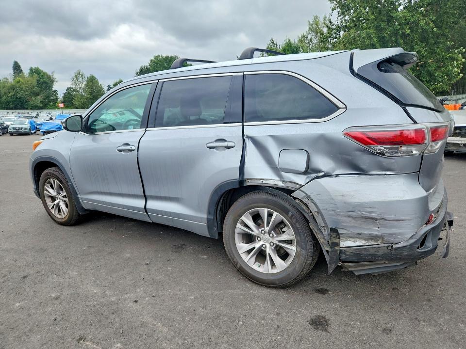 61241276 :رقم المزاد ، 5TDJKRFH8FS142800 vin ، 2015 Toyota Highlander مزاد بيع