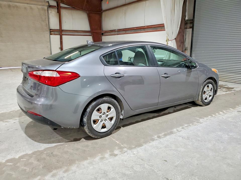62740256 :رقم المزاد ، KNAFX4A62G5500963 vin ، 2016 Kia Forte مزاد بيع