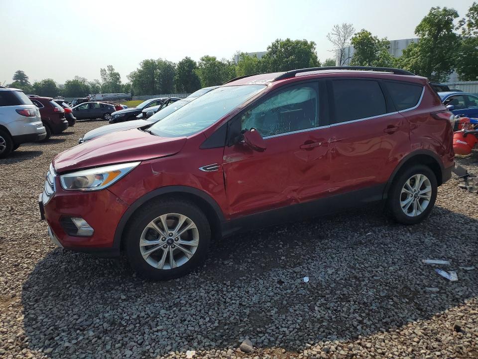 2018 Ford Escape მანქანა იყიდება აუქციონზე, vin: 1FMCU9GD5JUC26247, აუქციონის ნომერი: 59260346