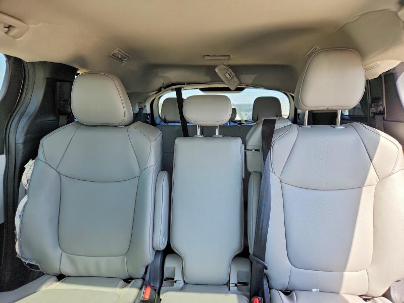 60799026 :رقم المزاد ، 5TDYRKEC0TS293021 vin ، 2026 Toyota Sienna مزاد بيع