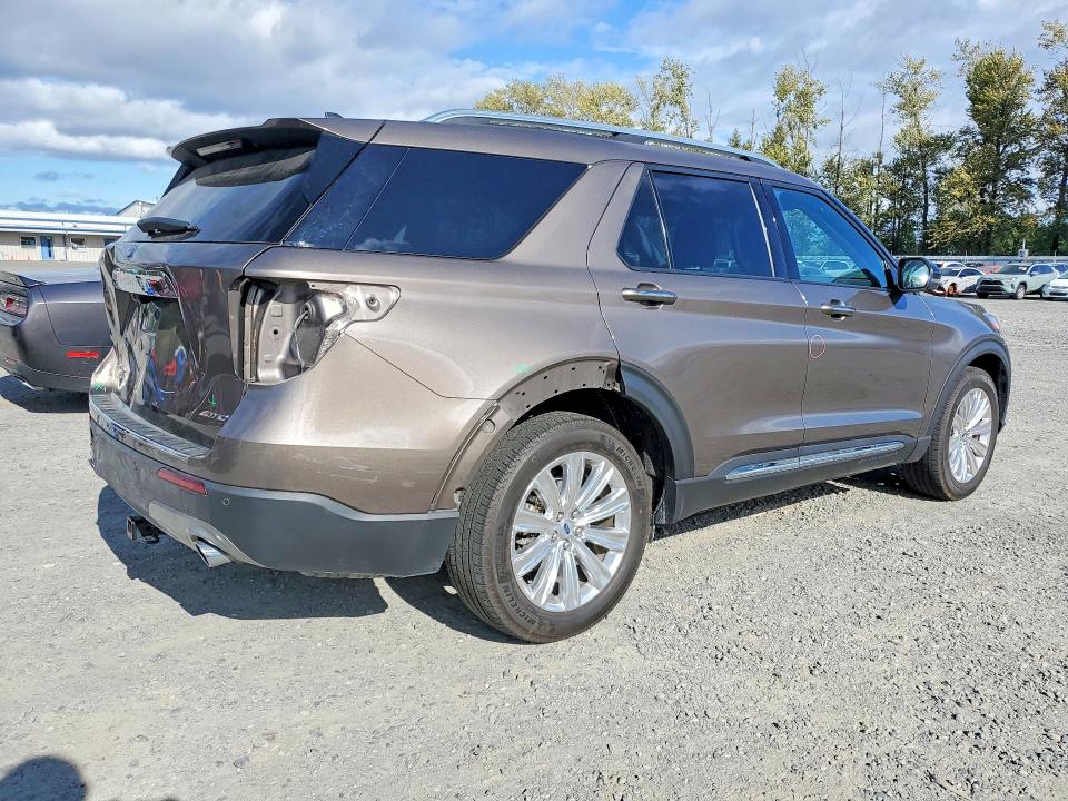 62334986 :رقم المزاد ، 1FMSK8FH6MGA29140 vin ، 2021 Ford Explorer مزاد بيع