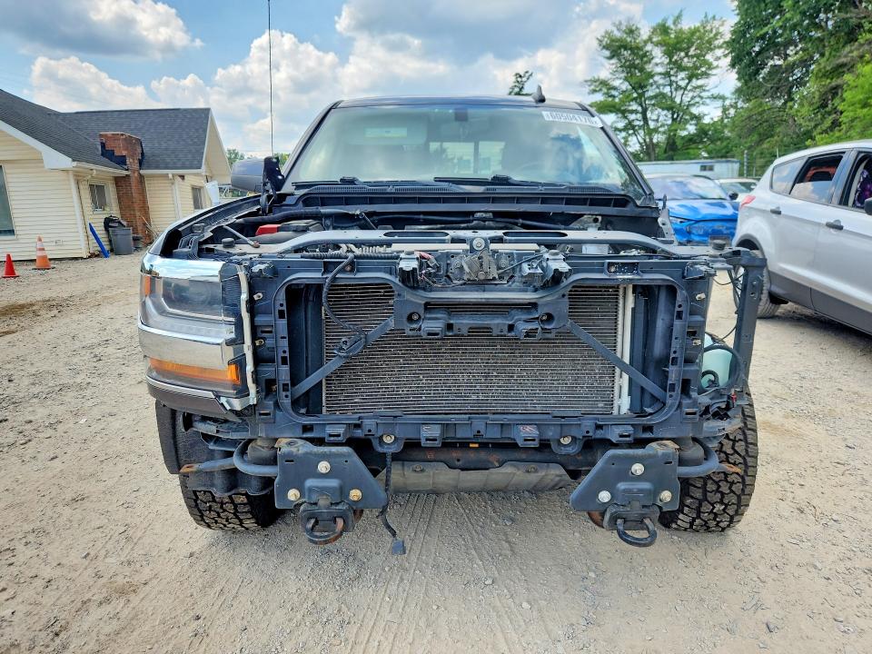 2016 Chevrolet Silverado მანქანა იყიდება აუქციონზე, vin: 3GCUKREC8GG242804, აუქციონის ნომერი: 60504176