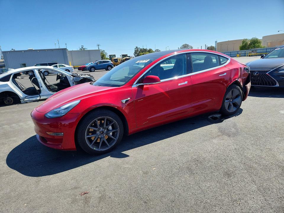 Продаж на аукціоні авто 2018 Tesla Model 3, vin: 5YJ3E1EB6JF104770, номер лоту: 59276716