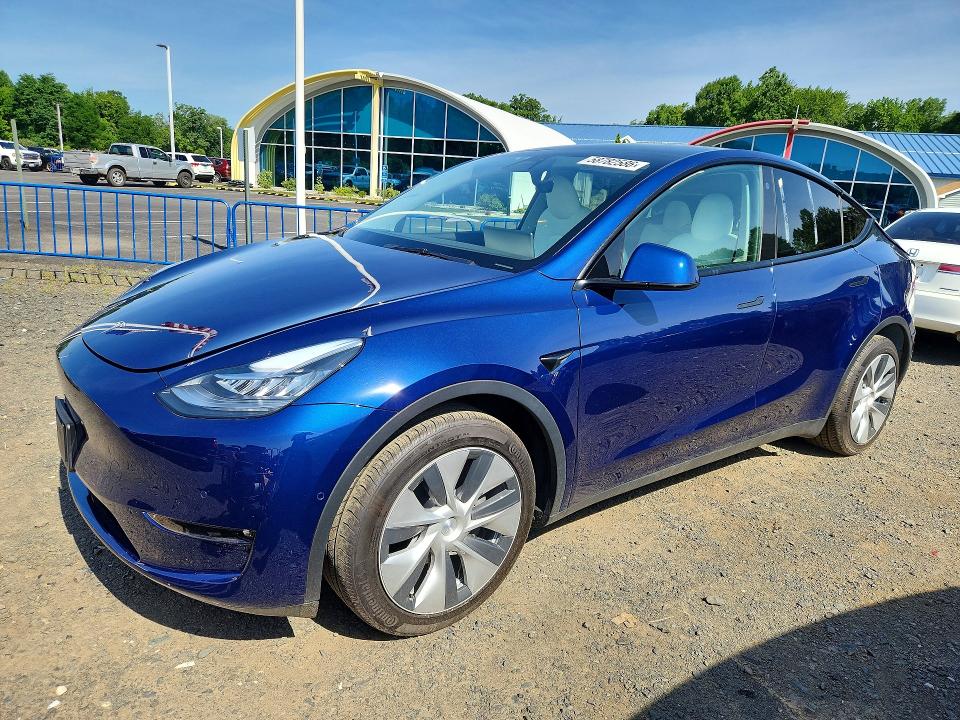 2022 Tesla Model Y მანქანა იყიდება აუქციონზე, vin: 7SAYGDEEXNF418605, აუქციონის ნომერი: 58782586
