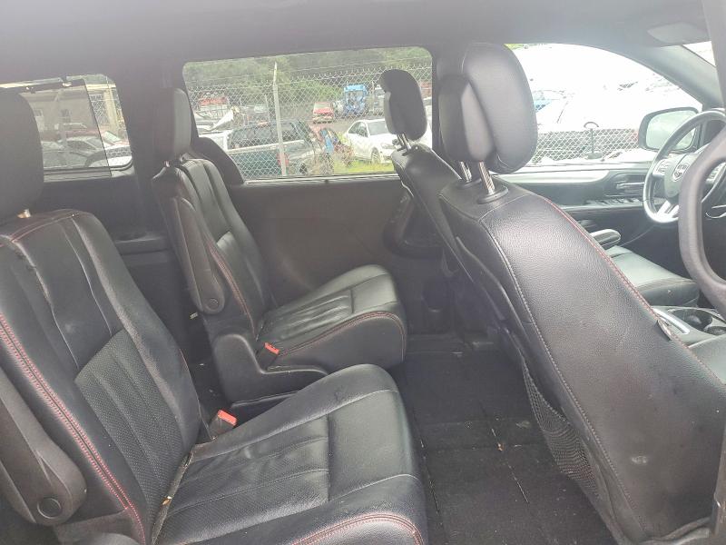 59582126 :رقم المزاد ، 2C4RDGEG5HR864554 vin ، 2017 Dodge Grand Caravan مزاد بيع