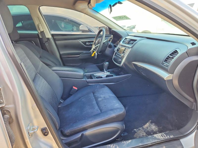 2017 Nissan Altima მანქანა იყიდება აუქციონზე, vin: 1N4AL3AP9HN341216, აუქციონის ნომერი: 61490356