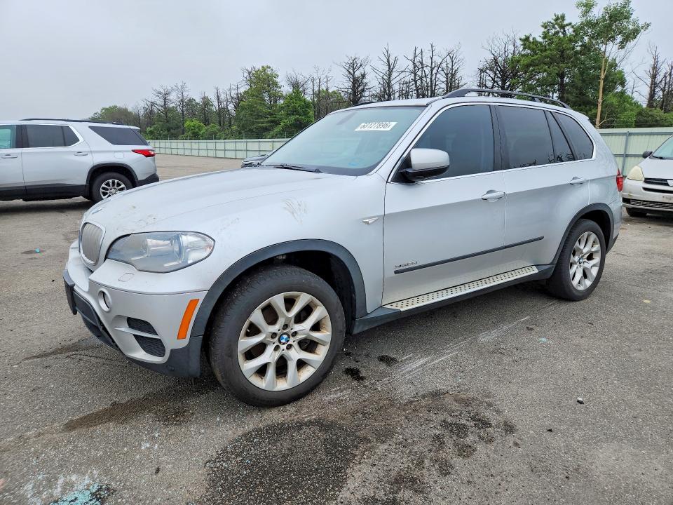 60127896 :رقم المزاد ، 5UXZV4C52D0E08742 vin ، 2013 Bmw X5 مزاد بيع