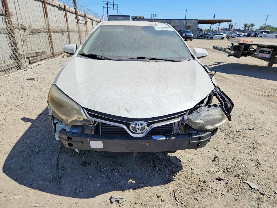 61483876 :رقم المزاد ، 5YFBURHE0FP276226 vin ، 2015 Toyota Corolla مزاد بيع
