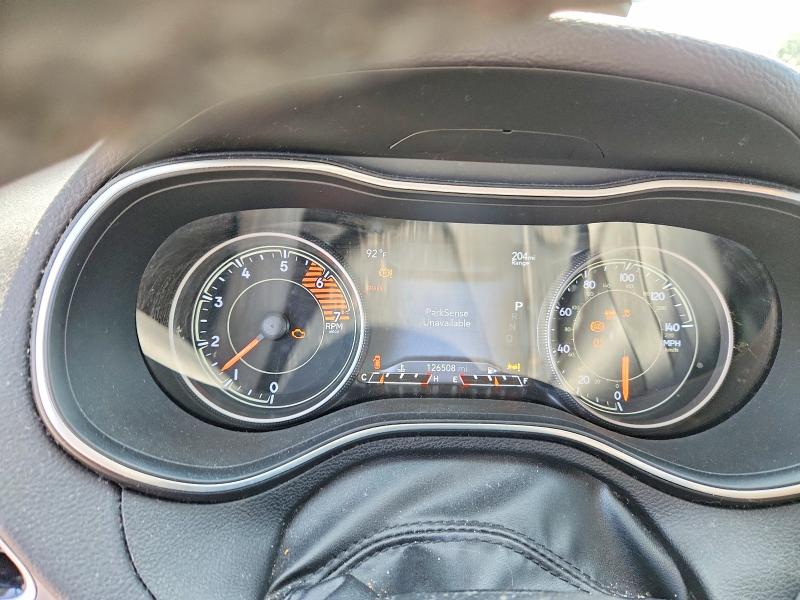 62396596 :رقم المزاد ، 1C4PJMDN1KD180318 vin ، 2019 Jeep Cherokee مزاد بيع