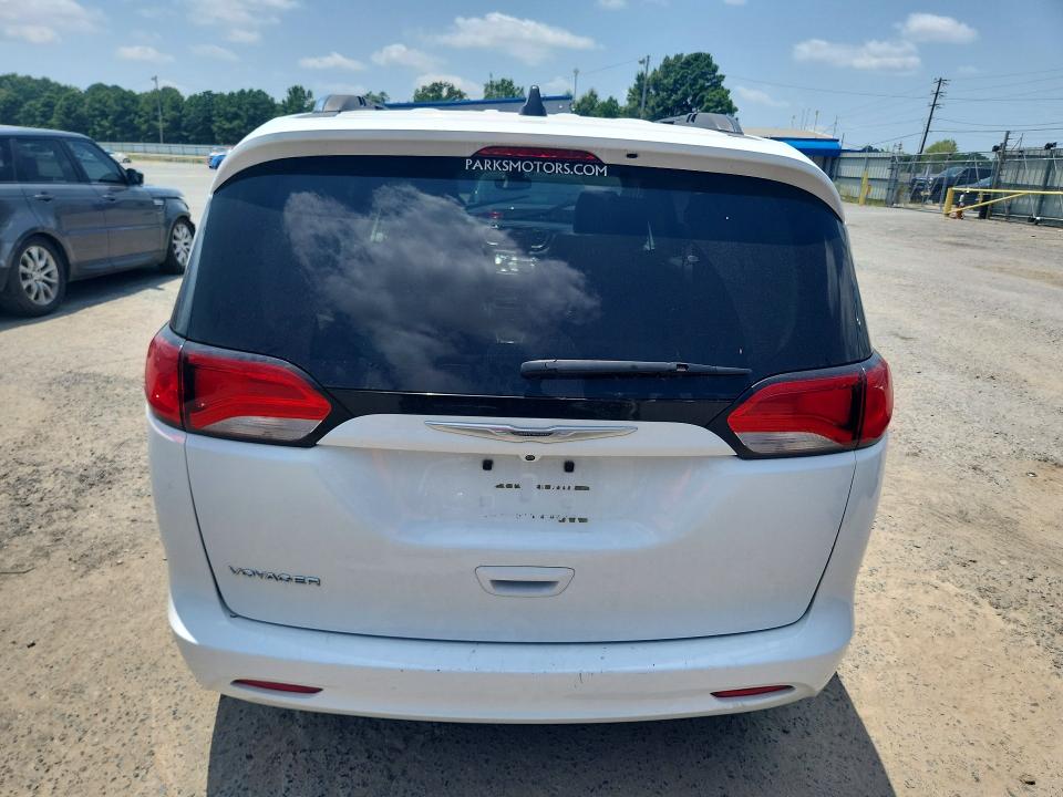 62161296 :رقم المزاد ، 2C4RC1DG8MR552305 vin ، 2021 Chrysler Voyager مزاد بيع