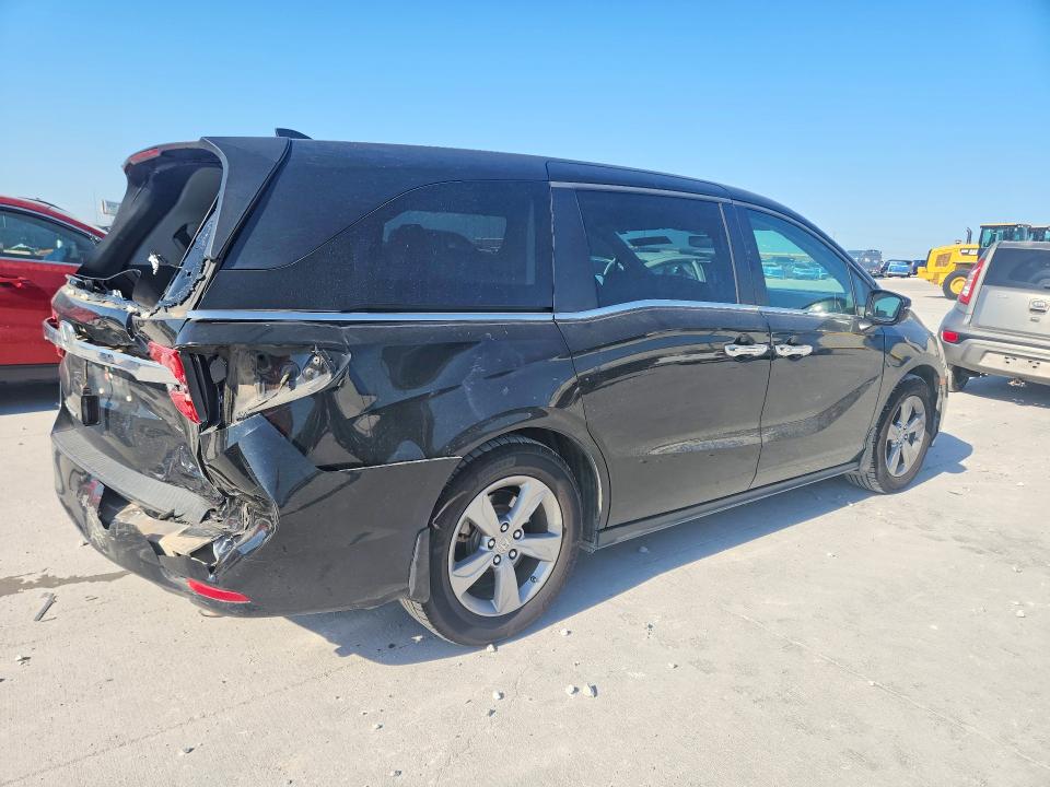 2018 Honda Odyssey მანქანა იყიდება აუქციონზე, vin: 5FNRL6H7XJB003882, აუქციონის ნომერი: 60175126