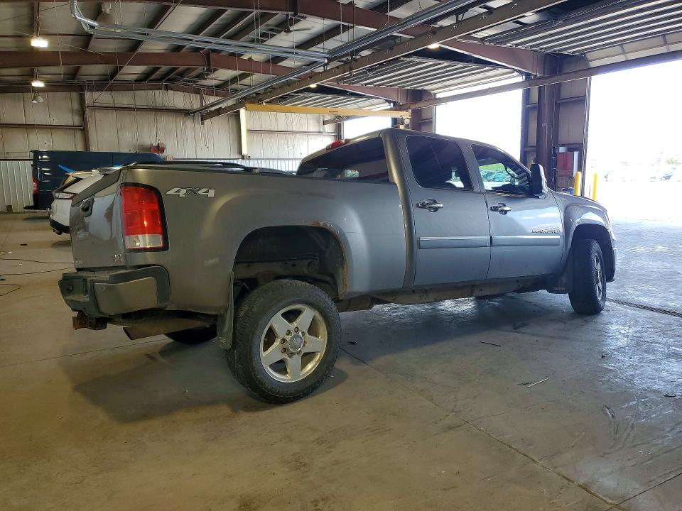 62512446 :رقم المزاد ، 1GT125EG4DF102793 vin ، 2013 Gmc Sierra مزاد بيع