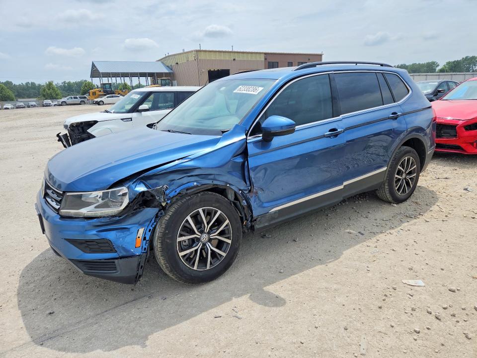 62338286 :رقم المزاد ، 3VV2B7AX8JM218386 vin ، 2018 Volkswagen Tiguan مزاد بيع