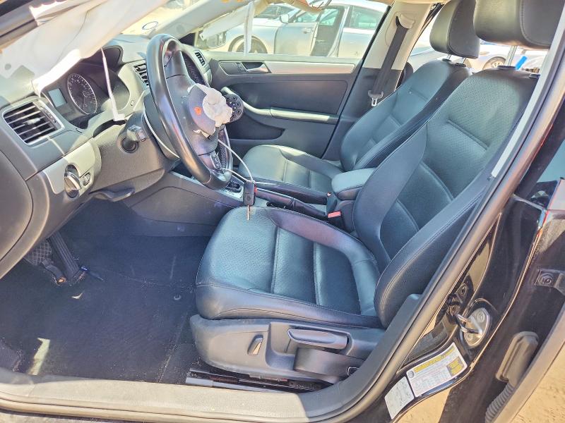 61620986 :رقم المزاد ، 3VWDX7AJ7DM260330 vin ، 2013 Volkswagen Jetta مزاد بيع