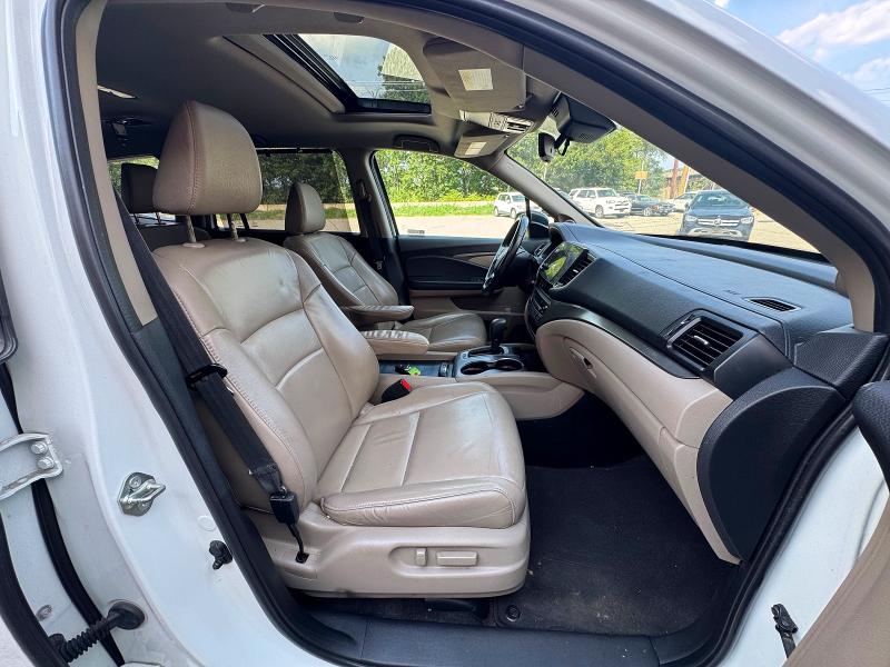 Продажа на аукционе авто 2020 Honda Pilot, vin: 5FNYF6H51LB046740, номер лота: 61281266