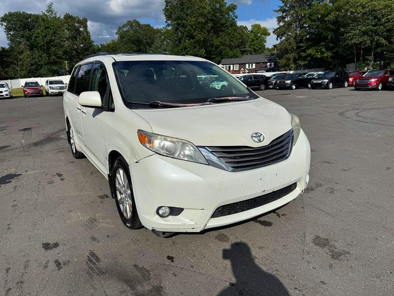 Aukcja sprzedaży 2017 Toyota Sienna, vin: 5TDDZ3DC4HS159092, numer aukcji: 62628846