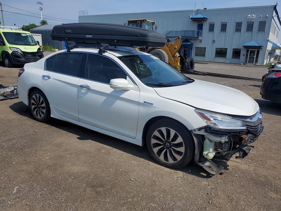 Продажа на аукционе авто 2017 Honda Accord, vin: JHMCR6F77HC800409, номер лота: 61349296