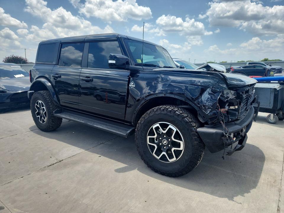 Продажа на аукционе авто 2025 Ford Bronco, vin: 1FMEE8BP2SLB43089, номер лота: 62541586
