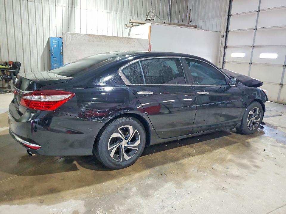 Aukcja sprzedaży 2017 Honda Accord, vin: 1HGCR2F33HA218537, numer aukcji: 62196496