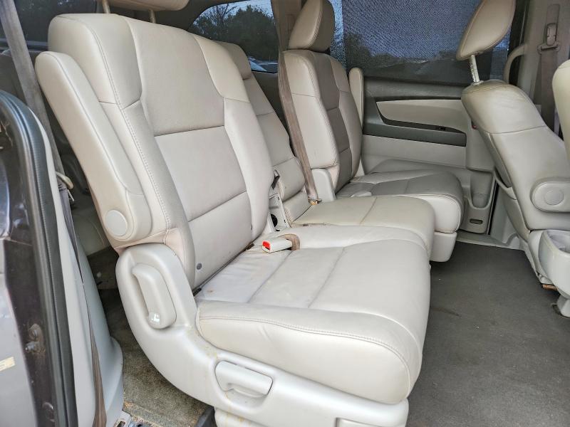 61230536 :رقم المزاد ، 5FNRL5H68EB073596 vin ، 2014 Honda Odyssey مزاد بيع