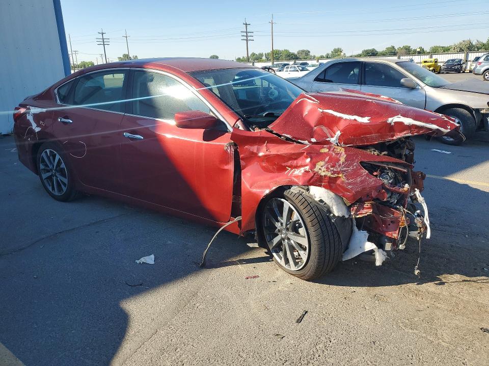Продажа на аукционе авто 2016 Nissan Altima, vin: 1N4AL3AP3GC224838, номер лота: 61166546