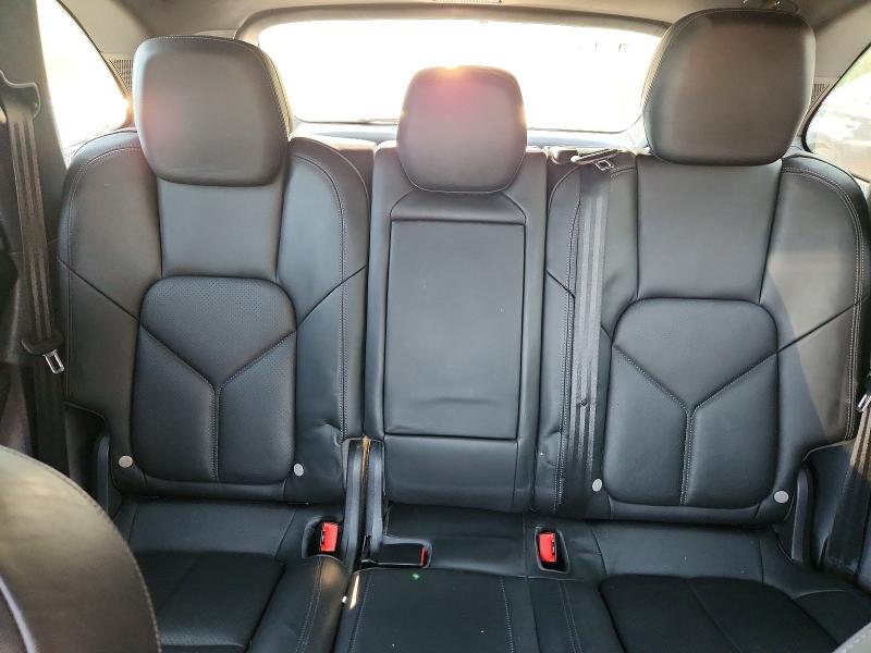 Продажа на аукционе авто 2013 Porsche Cayenne, vin: WP1AA2A23DLA11347, номер лота: 60133646