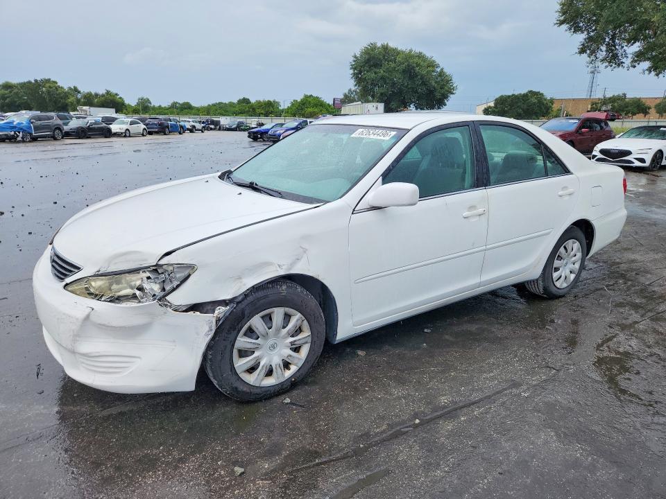 62634496 :رقم المزاد ، 4T1BE32K06U711074 vin ، 2006 Toyota Camry مزاد بيع