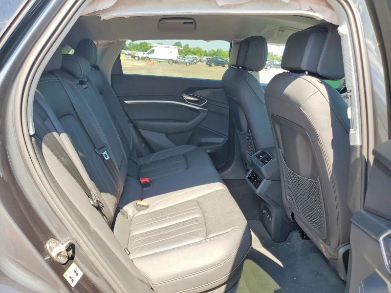 Aukcja sprzedaży 2019 Audi E-tron, vin: WA1LABGE2KB021909, numer aukcji: 63364736