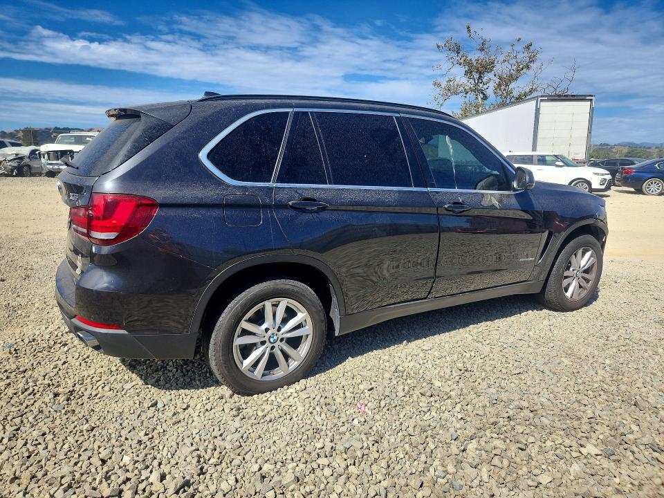 Продажа на аукционе авто 2015 Bmw X5, vin: 5UXKR2C51F0H41513, номер лота: 61808406