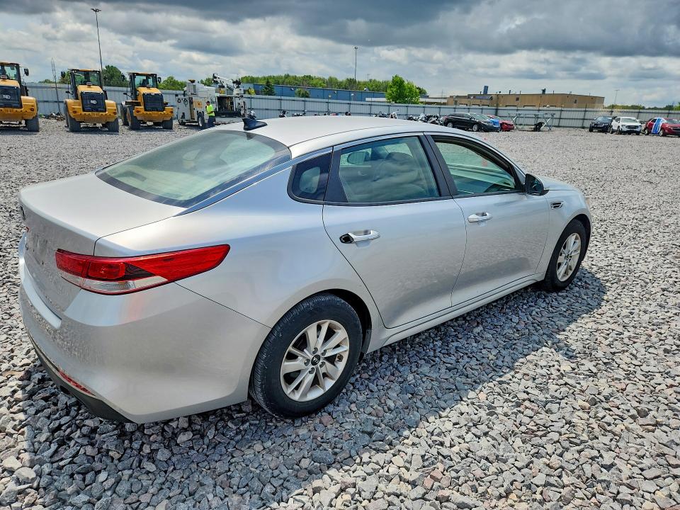 Продаж на аукціоні авто 2016 Kia Optima, vin: 5XXGT4L31GG015442, номер лоту: 61994126