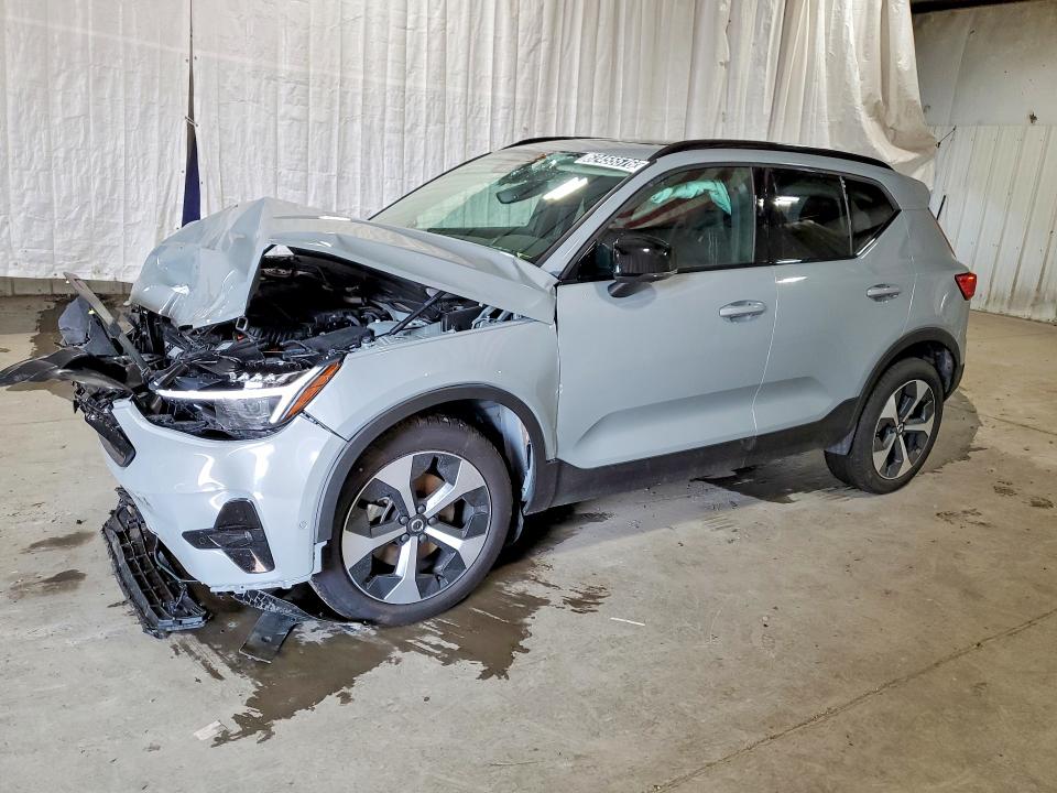 62455576 :رقم المزاد ، YV4L12UC3T2795755 vin ، 2026 Volvo Xc40 مزاد بيع