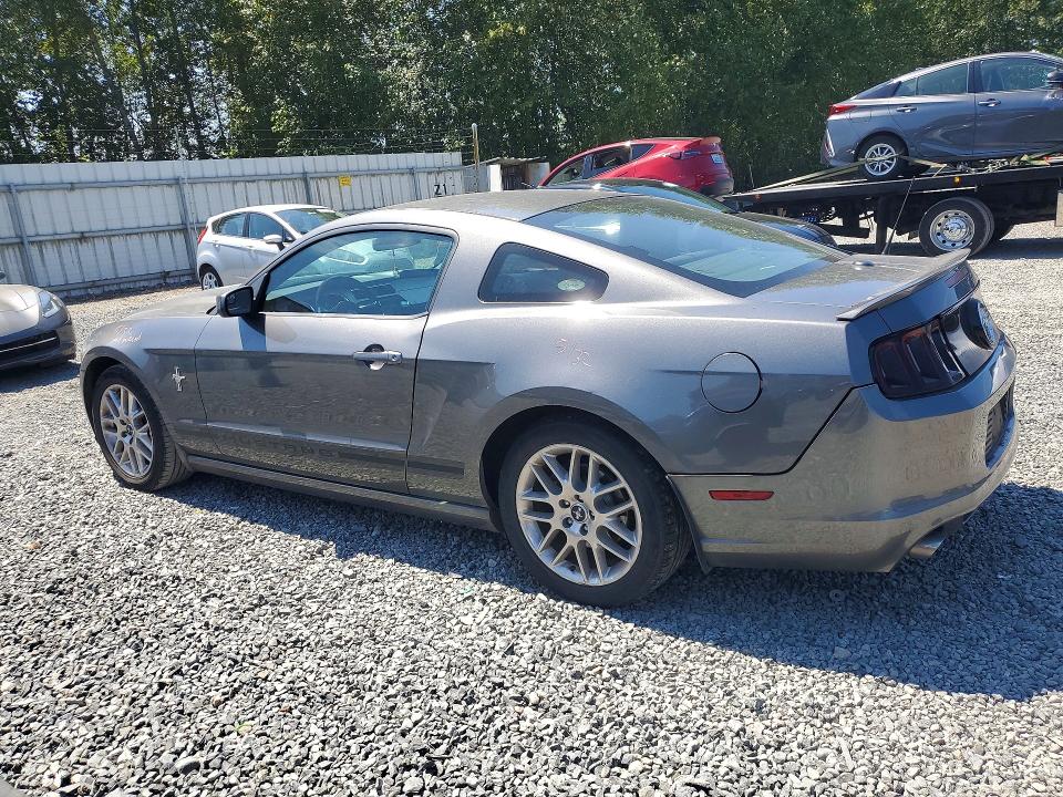 61435136 :رقم المزاد ، 1ZVBP8AM2D5227121 vin ، 2013 Ford Mustang مزاد بيع