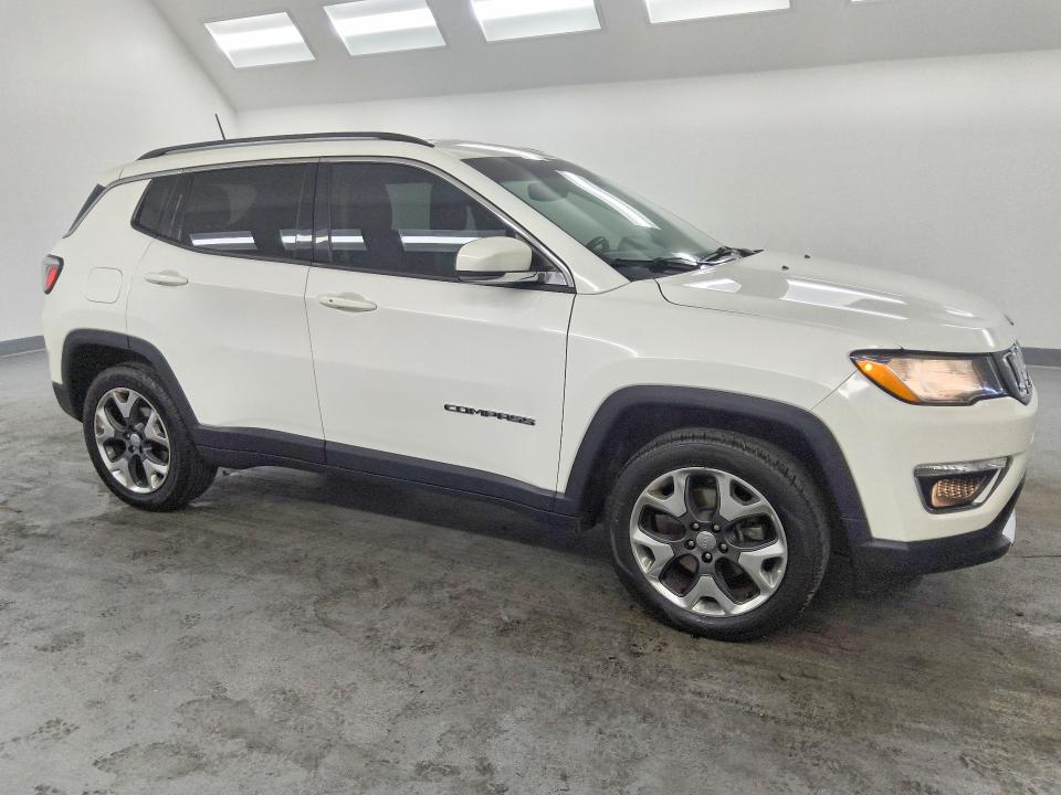2019 Jeep Compass მანქანა იყიდება აუქციონზე, vin: 3C4NJDCBXKT775760, აუქციონის ნომერი: 59571506
