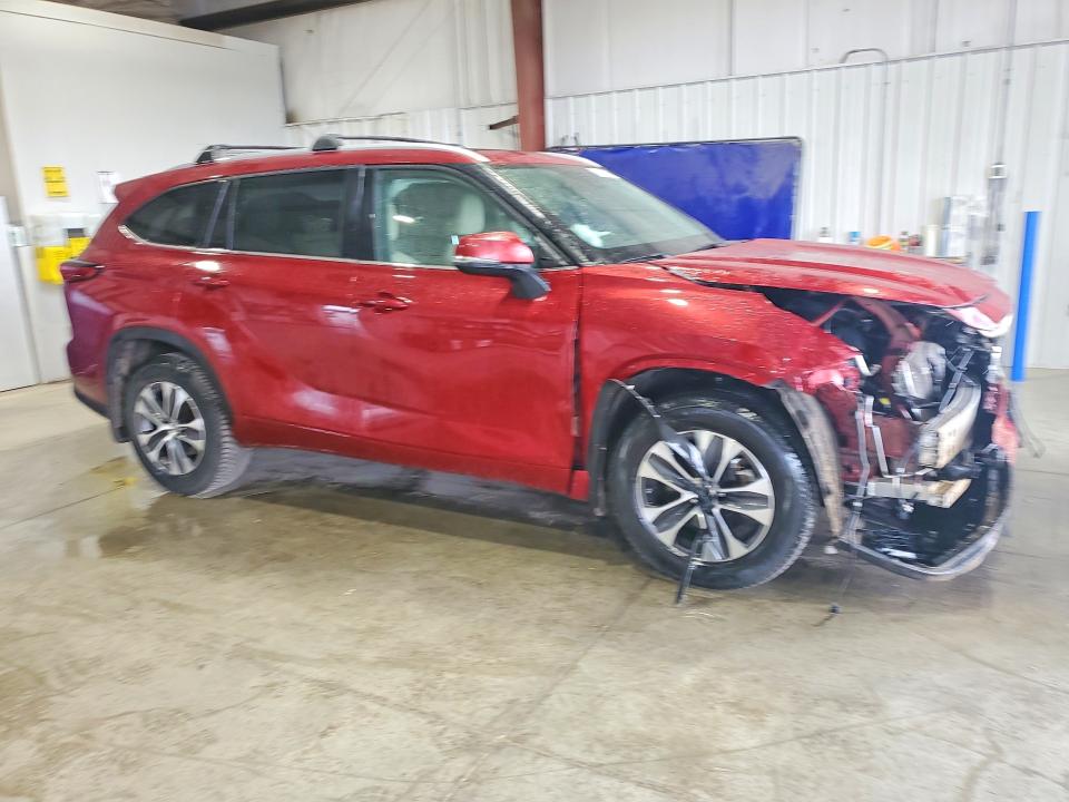 Aukcja sprzedaży 2022 Toyota Highlander, vin: 5TDGZRBH6NS224048, numer aukcji: 62423676