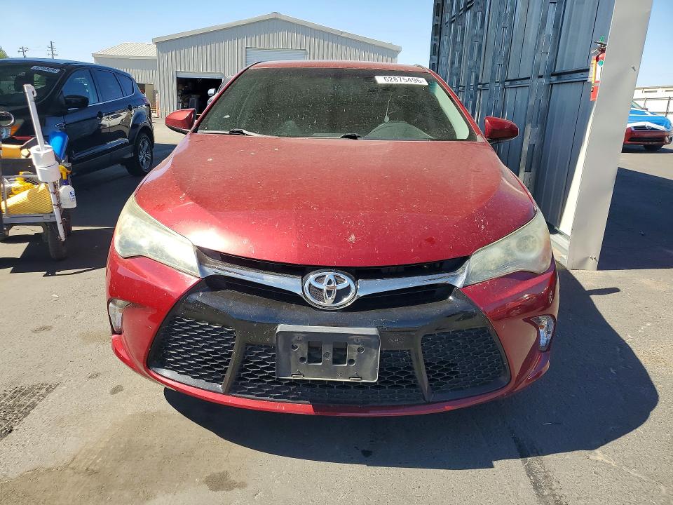 2016 Toyota Camry მანქანა იყიდება აუქციონზე, vin: 4T1BF1FKXGU586470, აუქციონის ნომერი: 62875496