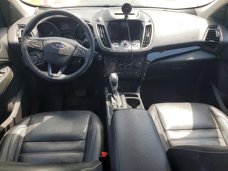 2018 Ford Escape მანქანა იყიდება აუქციონზე, vin: 1FMCU9J9XJUB25046, აუქციონის ნომერი: 60979406
