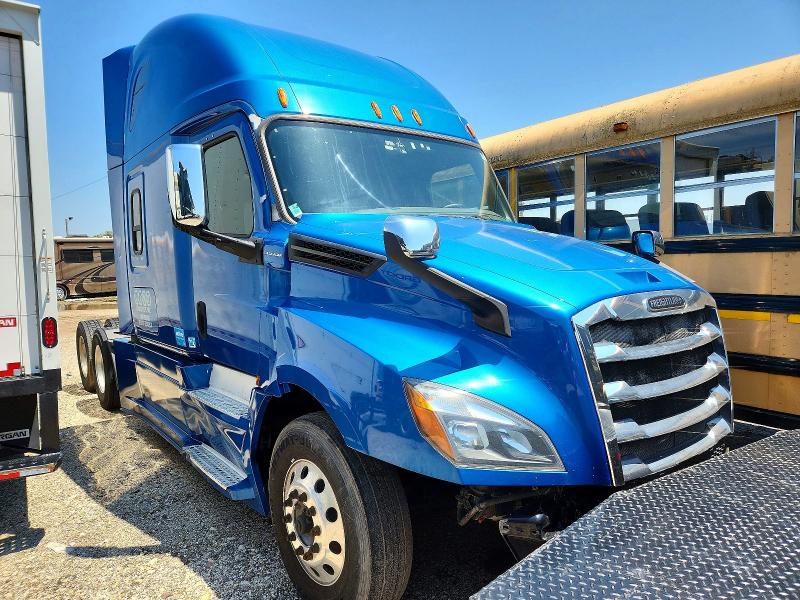 Продаж на аукціоні авто 2020 Freightliner Cascadia 126, vin: 3AKJHHDR0LSKC5695, номер лоту: 60190616