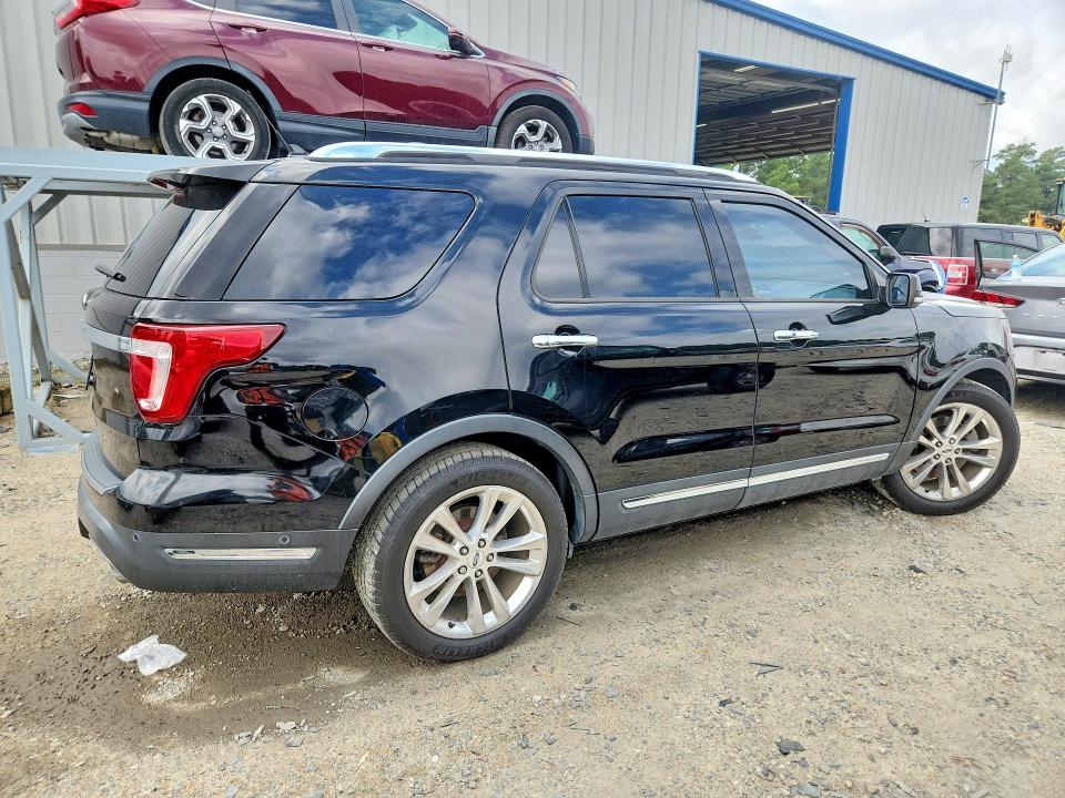 Продаж на аукціоні авто 2018 Ford Explorer, vin: 1FM5K7F86JGB15924, номер лоту: 60169126