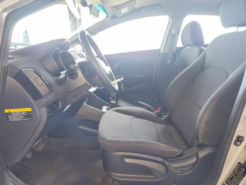 61249086 :رقم المزاد ، KNADM4A30F6466911 vin ، 2015 Kia Rio مزاد بيع