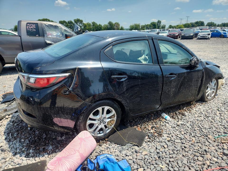 Продажа на аукционе авто 2017 Toyota Yaris Ia, vin: 3MYDLBYV0HY167336, номер лота: 60697796