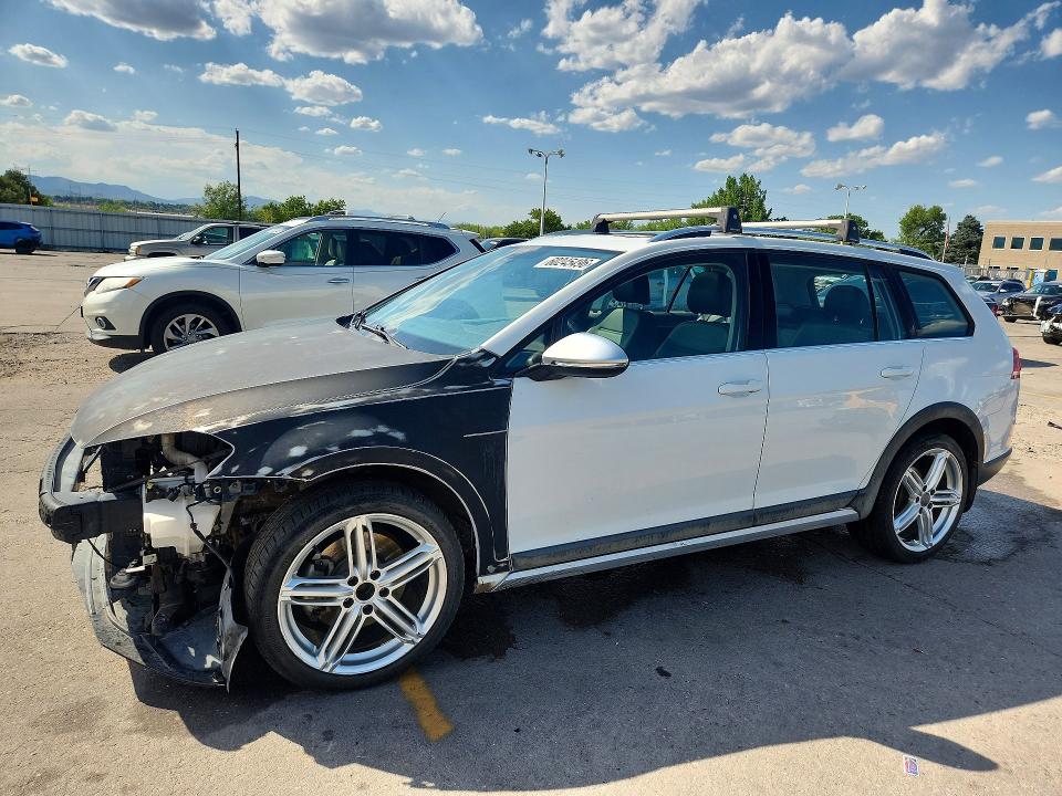 Aukcja sprzedaży 2017 Volkswagen Golf Alltrack, vin: 3VWM17AUXHM540857, numer aukcji: 60245496