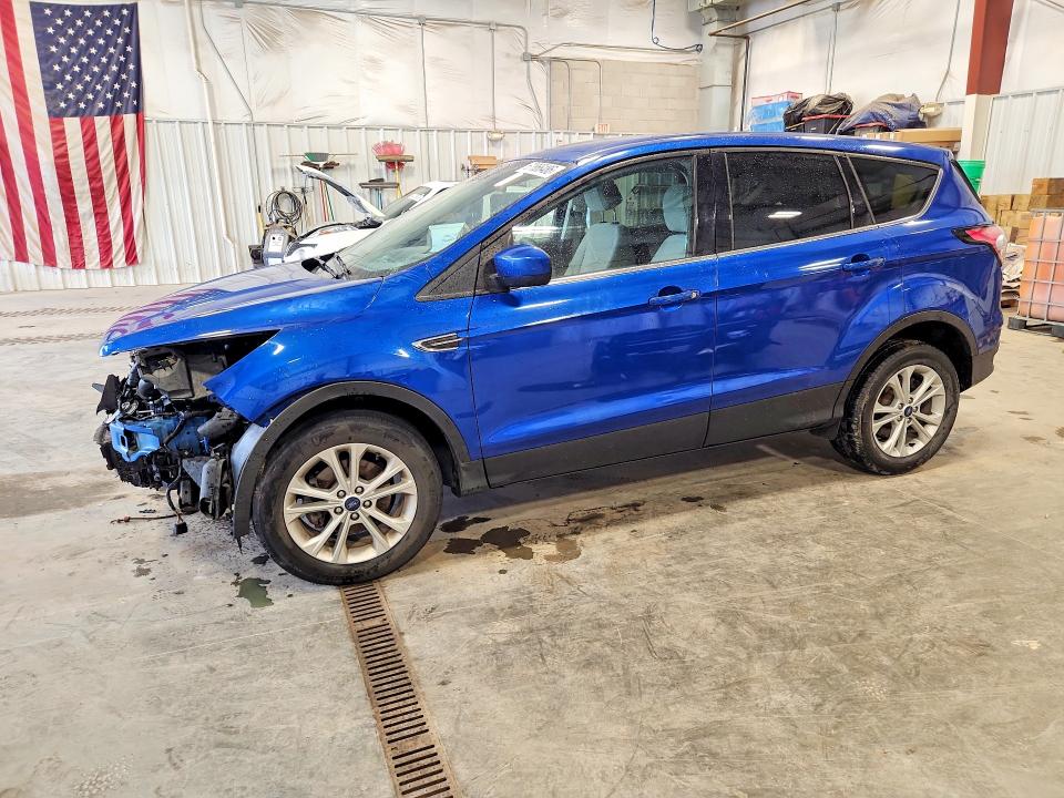 Продаж на аукціоні авто 2017 Ford Escape, vin: 1FMCU0GD0HUE92586, номер лоту: 62866486