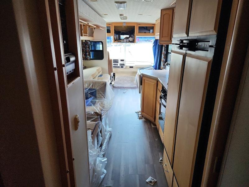 Продаж на аукціоні авто 2004 Winnebago Suncruiser, vin: 5B4MP67G543379963, номер лоту: 61381626