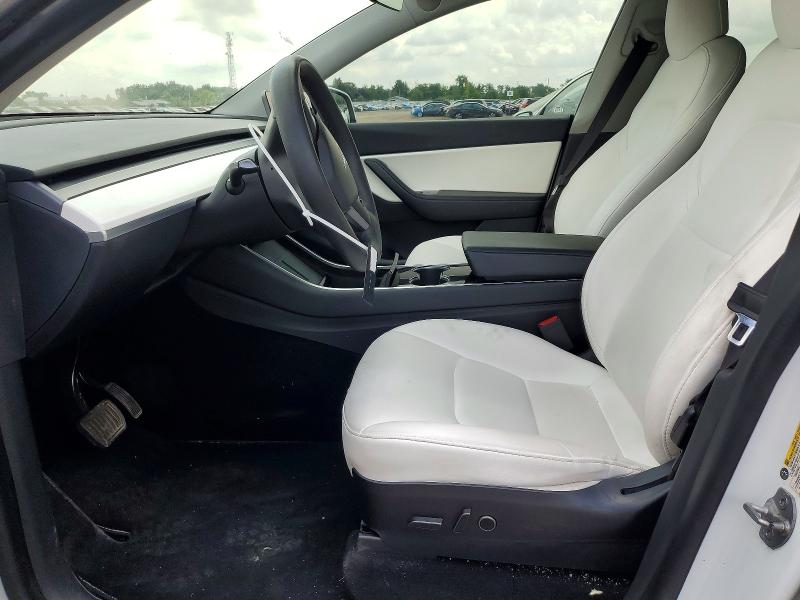 60137526 :رقم المزاد ، 5YJYGDED3MF114146 vin ، 2021 Tesla Model Y مزاد بيع